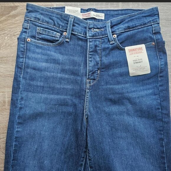 Signature By Levi Strauss Shaping Bootcut Jeans (21W/26) - Picture 7 of 8